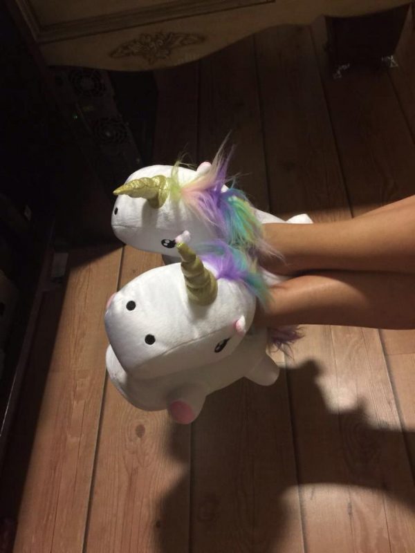 PANTUFA UNICORNIO 3D RICSEN (ADULTA)