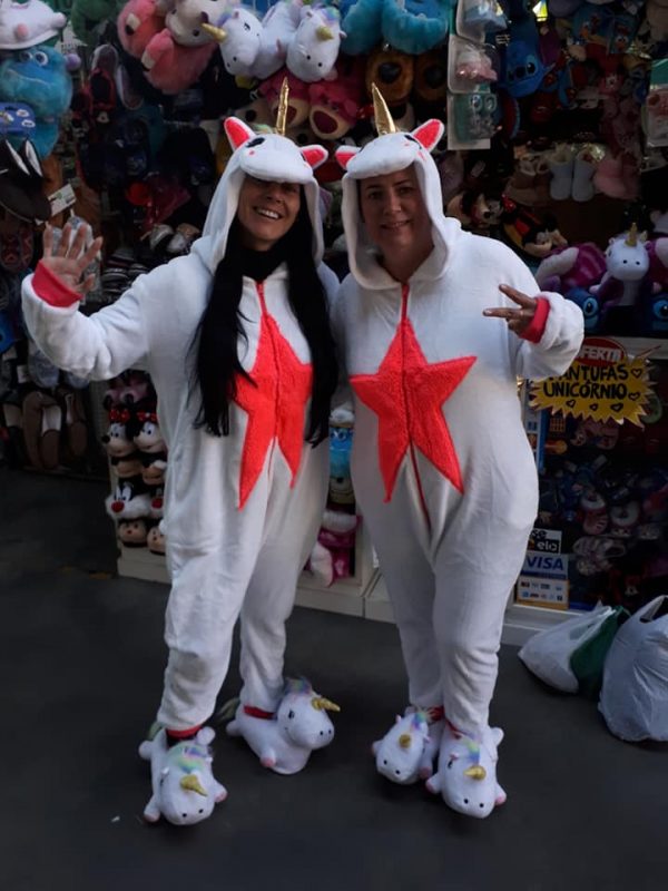 PIJAMA FANTASIA MACACÃO UNICÓRNIO COM ASAS DOURADAS KIGURUMI