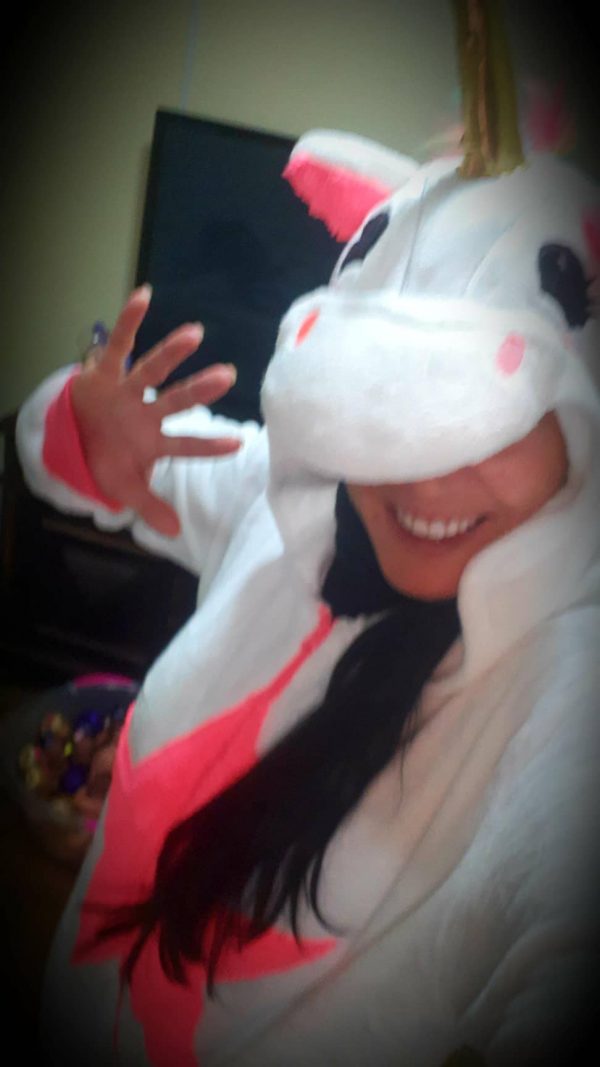 PIJAMA FANTASIA MACACÃO UNICÓRNIO COM ASAS DOURADAS KIGURUMI