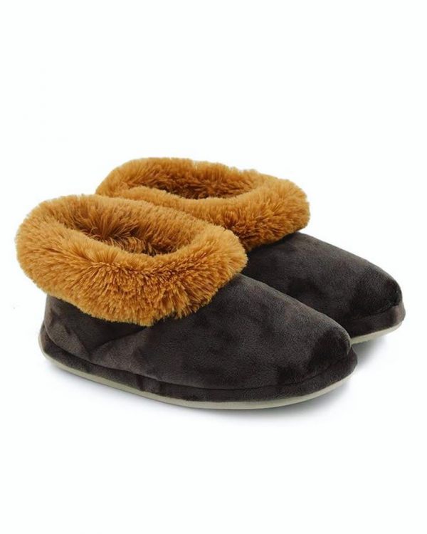 PANTUFA FERPA MARROM LISA COM BORDA DE PELE  (ADULTO)