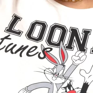 CAMISETA LOONEY TUNES GRUPO (LETRAS PRETAS)